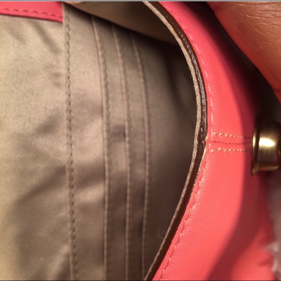 Coach Pink mini crossbody - Picture 6 of 6
